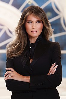 220px-Melania_Trump_official_portrait
